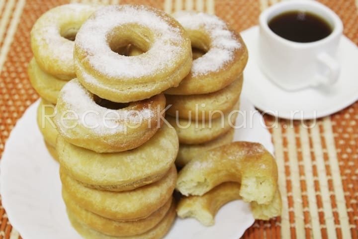 Пончики на кефире за 15 минут на сковороде пышные и вкусные без дрожжей